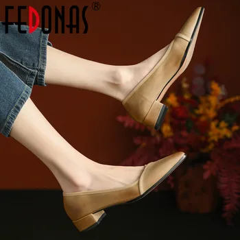 FEDONAS/ Женские туфли-лодочки на низком каблуке с острым носком, лаконичная повседневная обувь из натуральной кожи, женская весенне-летняя базовая обувь в стиле ретро