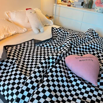 Летнее стеганое одеяло в простом стиле, приятный для кожи Матовый кондиционер, Летнее прохладное Тонкое стеганое одеяло для спальни, офисного дивана, покрывало для сна