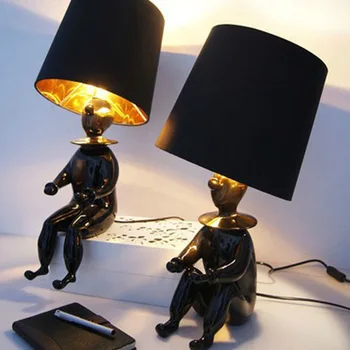 Настольная лампа Nordic Clown Прикроватная тумбочка для спальни Кабинет Детская комната Настольная лампа Индивидуальность Креативная Милая кукла Настольная лампа E27