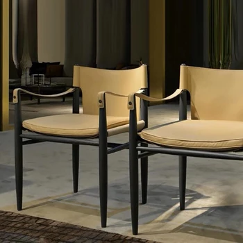 Удобные обеденные стулья из скандинавского металла, современный роскошный седельный подлокотник, минималистичные обеденные стулья, Кожаная мебель для спальни